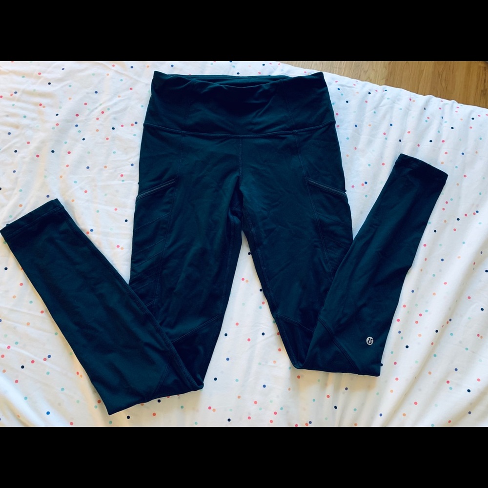 Lululemon yoga pant with side pockers
